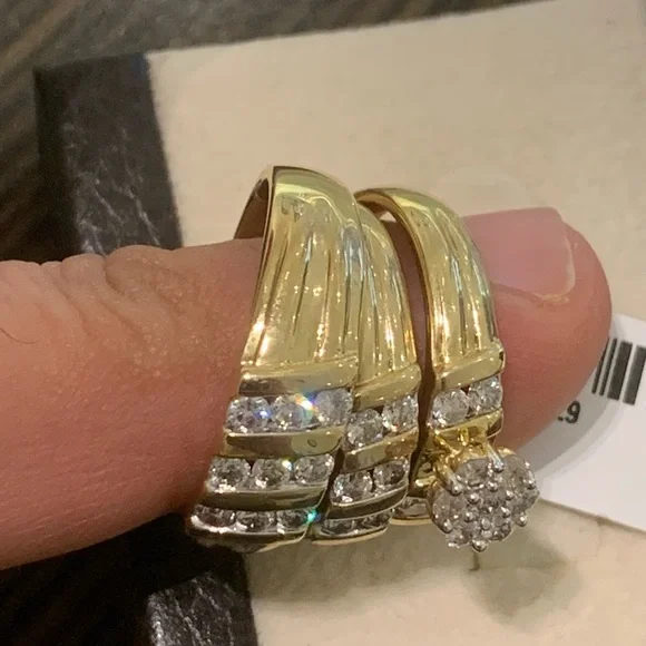 Trio set 10kt gold and 1.00 cttw diamonds for men woman